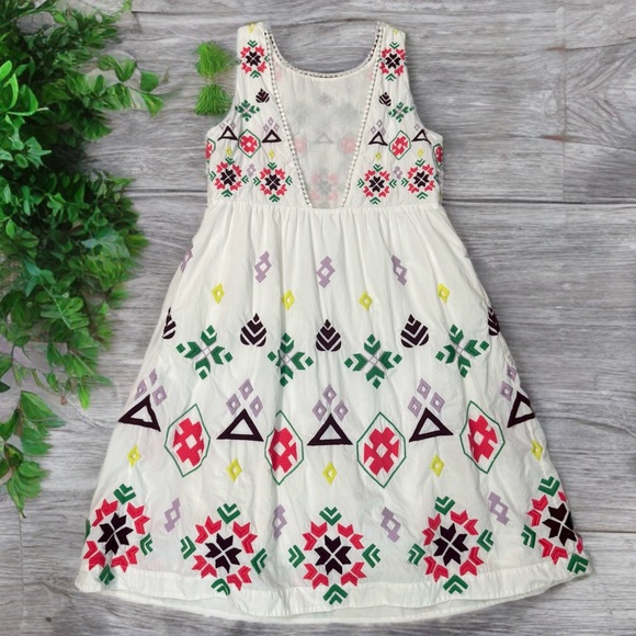 Anthropologie White Dress with Colorful Embroidery - Picture 2 of 9